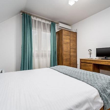 Casa Dora Ξενοδοχείο Σουκεάβα Εξωτερικό φωτογραφία