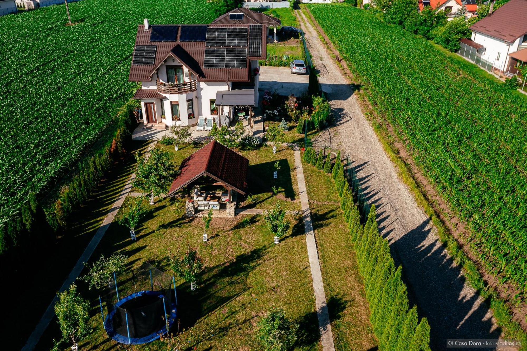 Casa Dora Ξενοδοχείο Σουκεάβα Εξωτερικό φωτογραφία